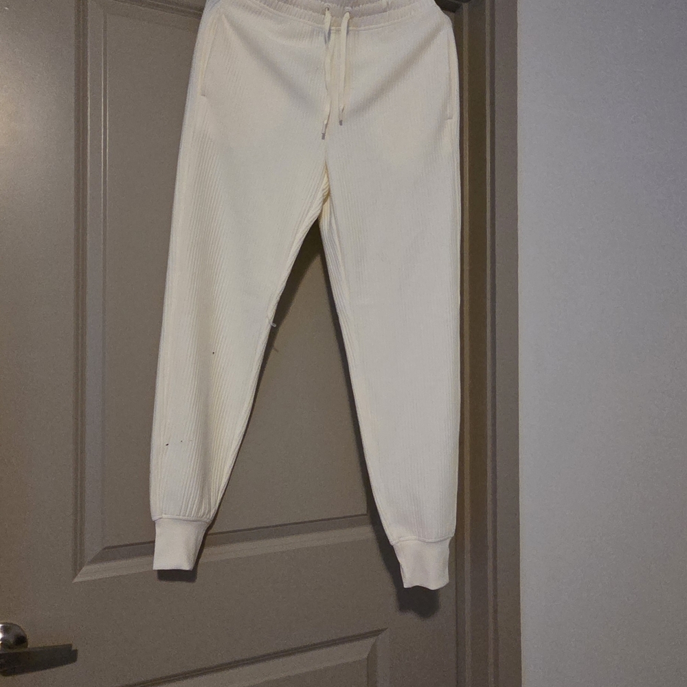 DSG Women's Cream Jogger Pants